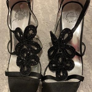 I Miller evening shoe